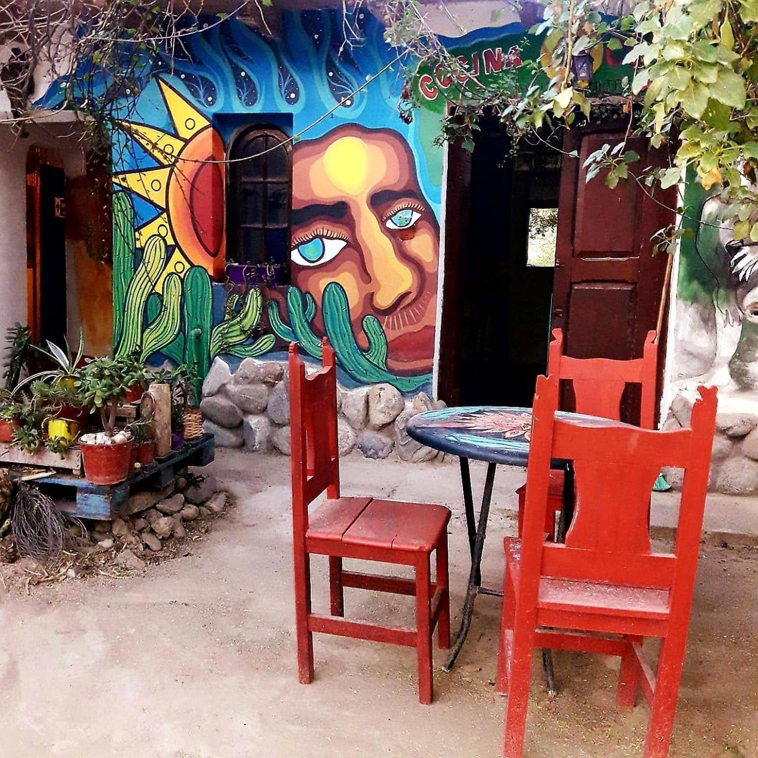 ホテル La Revuelta Amaichá del Valle エクステリア 写真